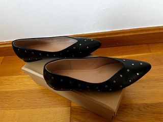 Bailarinas negras con tachas talla 36