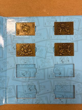 Francobolli Paperino Metallo 85 Anni