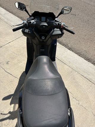 Kymco Grand Dink 300