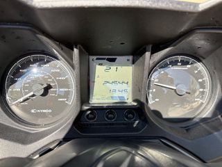 Kymco Grand Dink 300