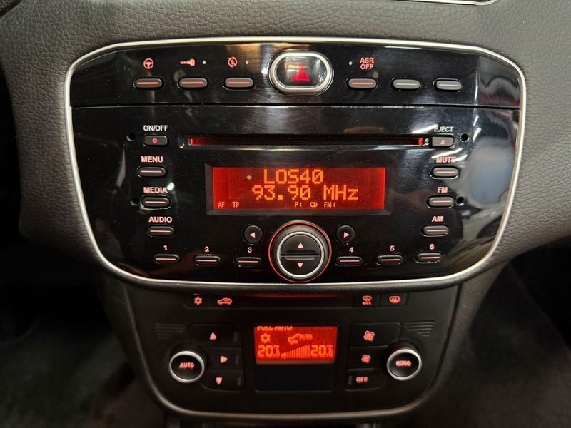 Fiat Punto 2010, foto 14