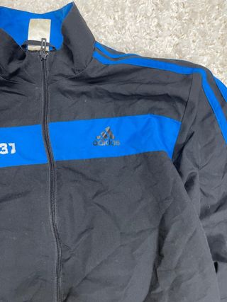 ¡OFERTA! Talla L Chaqueta Adidas Impermeable Negra