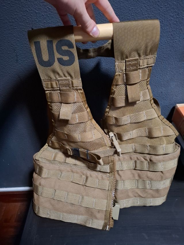 Chaleco táctico US beige