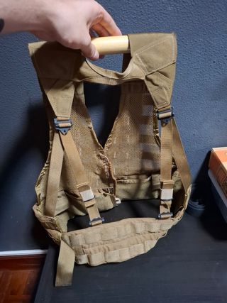 Chaleco táctico US beige