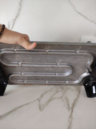 Plancha Jata Eléctrica