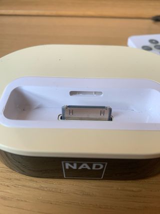 NAD DR-1 iPod Dock