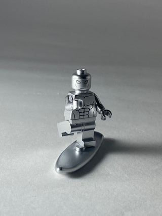 Silver Surfer - Figurine Type Lego Marvel 3