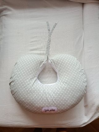 COJIN DE LACTANCIA Dilamababy Gris Lunares