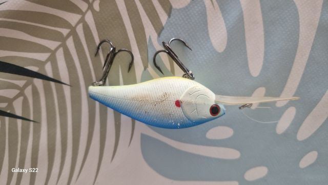 Señuelo de pesca Lucky craft.