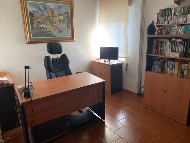 Conjunto muebles despacho madera