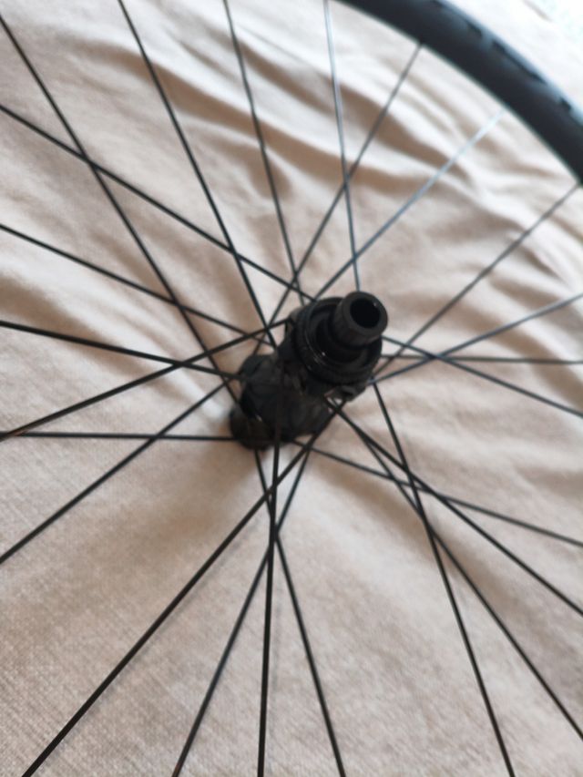 Rueda Trasera Bontrager Aeolus Pro 37