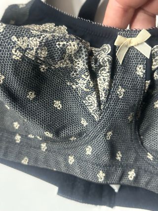 Sujetador Anita Negro con Estampado Floral