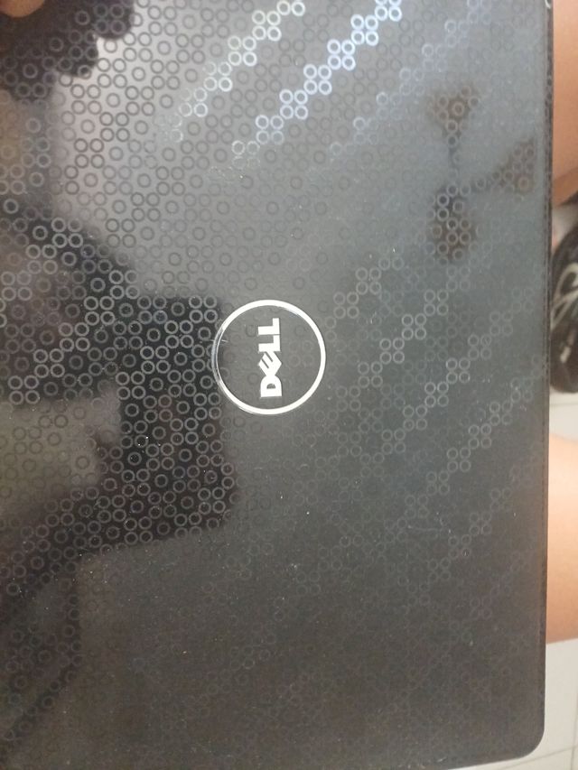 Portátil Dell Negro ¡¡FUNCIONA!! CON CARGADOR