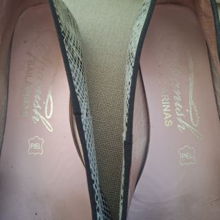 Bailarinas de piel con detalle de flecos