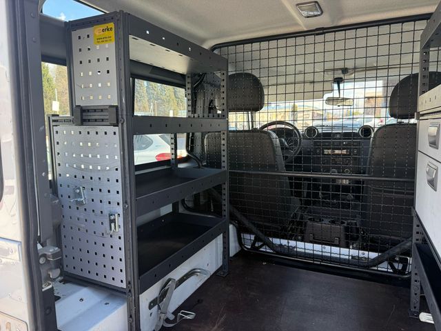 Land Rover Defender 2014