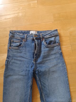 Zara Bootcut Jeans Talla 36