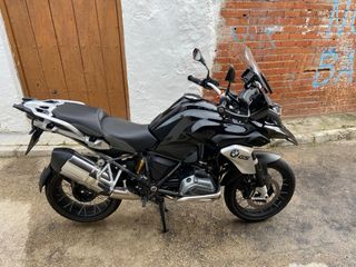 BMW R1200GS TRIPLE BLACK