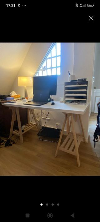 Scrivania in legno