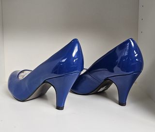 Zapatos de tacón azul charol Lady Pretty
