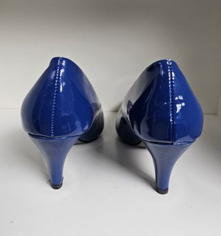 Zapatos de tacón azul charol Lady Pretty