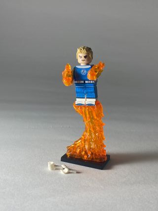 Human Torch - Figurine Type Lego Marvel 4
