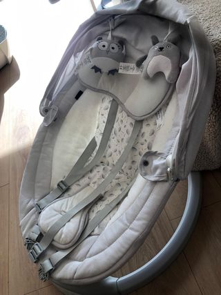 Mecedora Momi Kenani para bebé