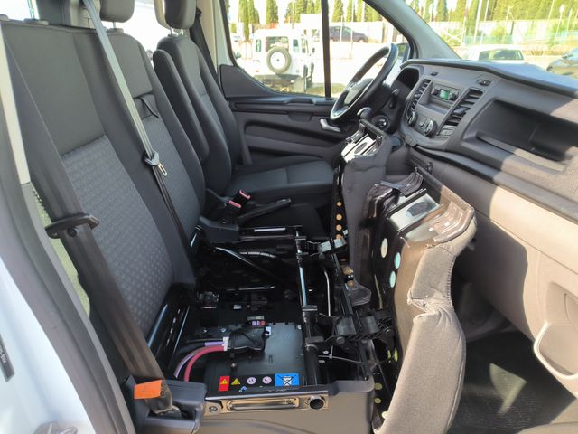 Ford Transit Custom 2020 6 plazas