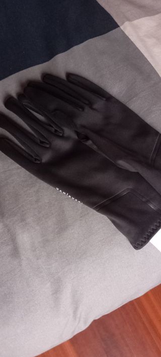 Guantes de entretiempo negros