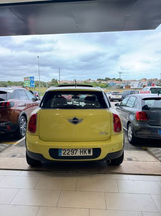 MINI Countryman 2012