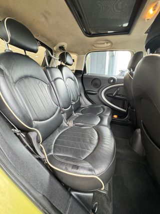 MINI Countryman 2012