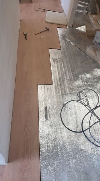 PARQUET, SUELO LAMINADO MONTAJE
