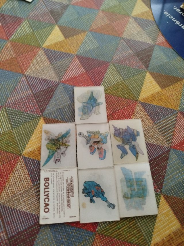 Lote 25 Cromos y 8 Holo Transformers Bollycao