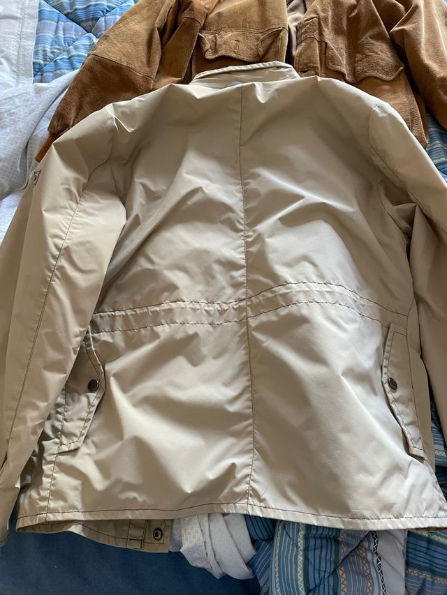 Giubbotto uomo beige con tasche