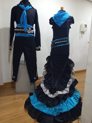 Traje campero y flamenca