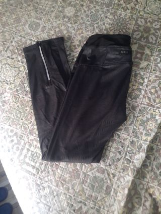 Mallas deportivas negras