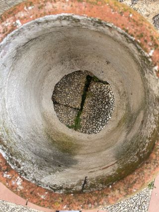 Vasija antigua de terracota + pequeña de regalo