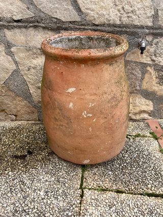 Vasija antigua de terracota + pequeña de regalo