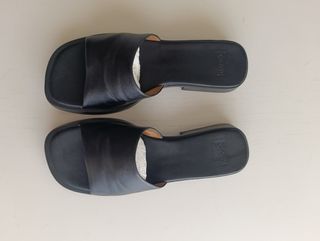 Sandalias Camper Dana (Tacón Bajo) Negras