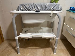 Bañera y cambiador para bebé