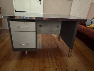 Escritorio Vintage Cristal y Metal