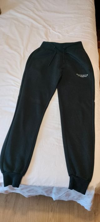 Pantalón chándal unisex McKenzie negro