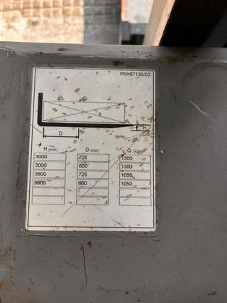 Apilador Nissan 1670