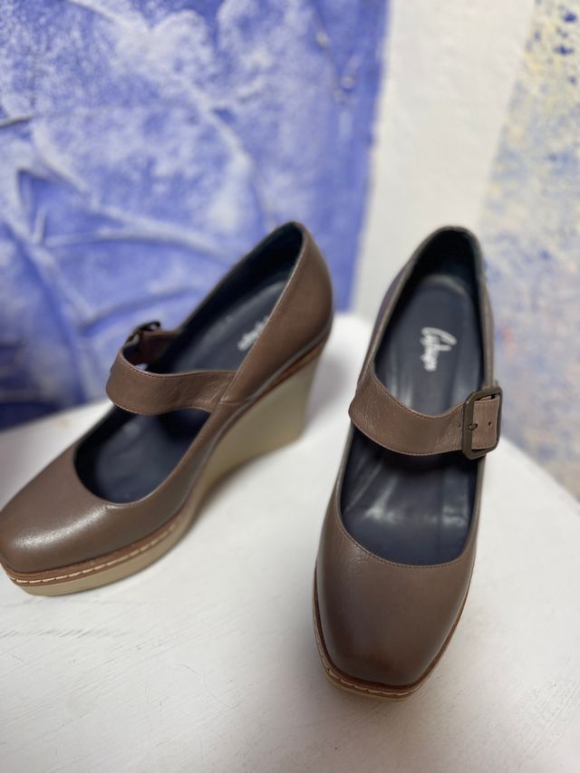 Zapatos Castañer Cuña Ante Marrón