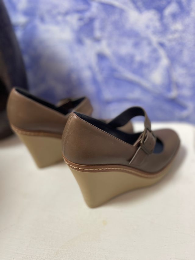 Zapatos Castañer Cuña Ante Marrón