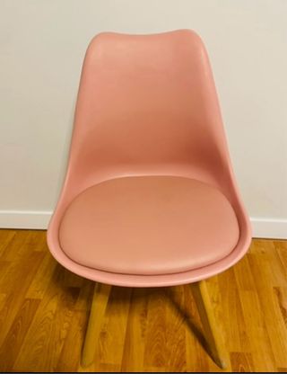 Sedie nordiche rosa con cuscino