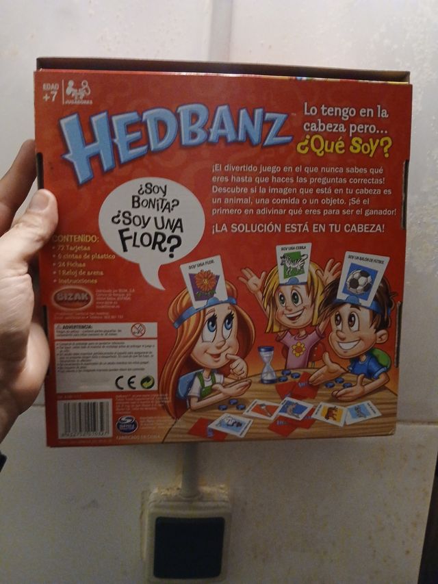 Hedbanz Juego de Mesa Familiar