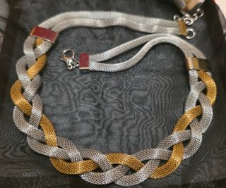 Collar y pulsera dos tonos oro y plata