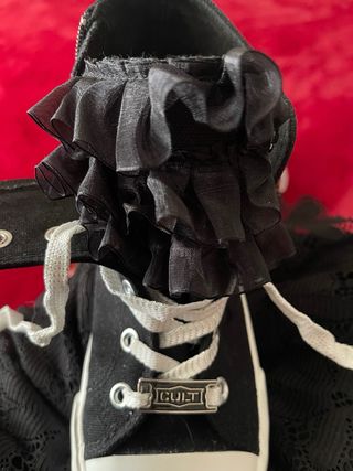 Scarpe Cult N.38 Tela Nere pari al nuovo