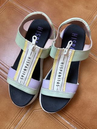 Sandalias Hispanitas Verdes y Moradas