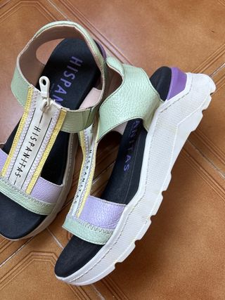 Sandalias Hispanitas Verdes y Moradas